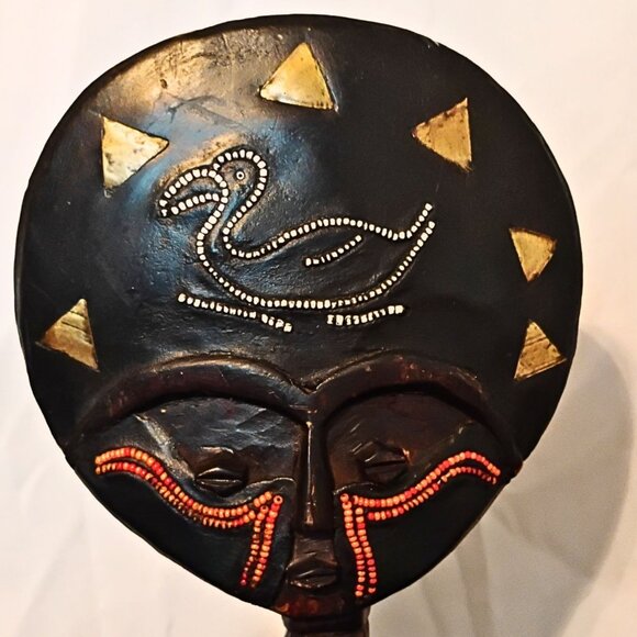 Vintage Hand Carved Wooden African Fertility Sculpture Intricate Beadwork Ethnic - Picture 2 of 4